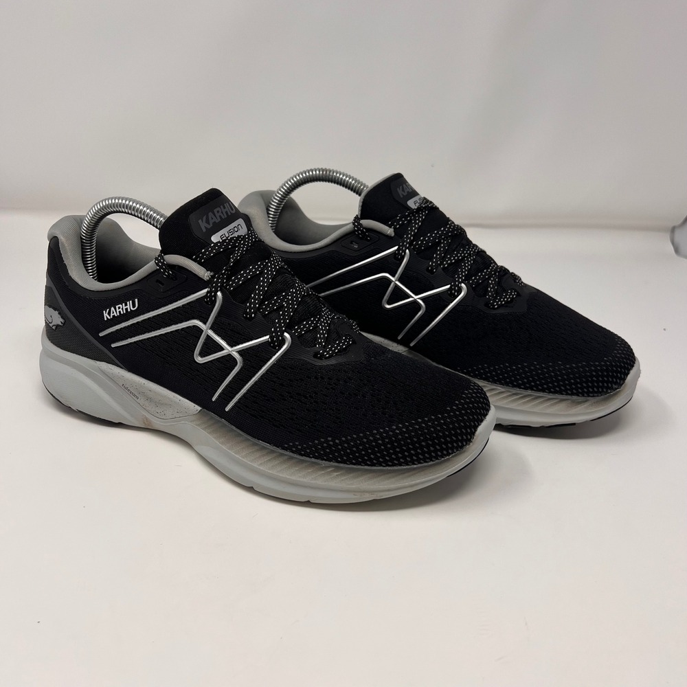 Karhu Fusion Ortix Running Shoes Women's  9.5 Black Silver Athletic Sneakers